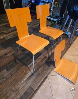 2 chairs