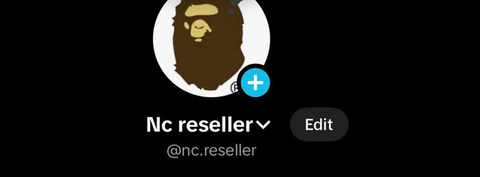 Hi everyone I’m reseller go follow my accounts