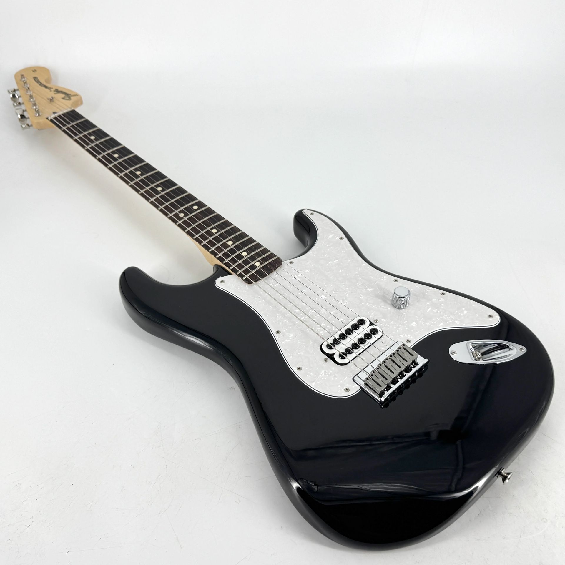Fender Tom DeLonge Stratocaster Guitar / New