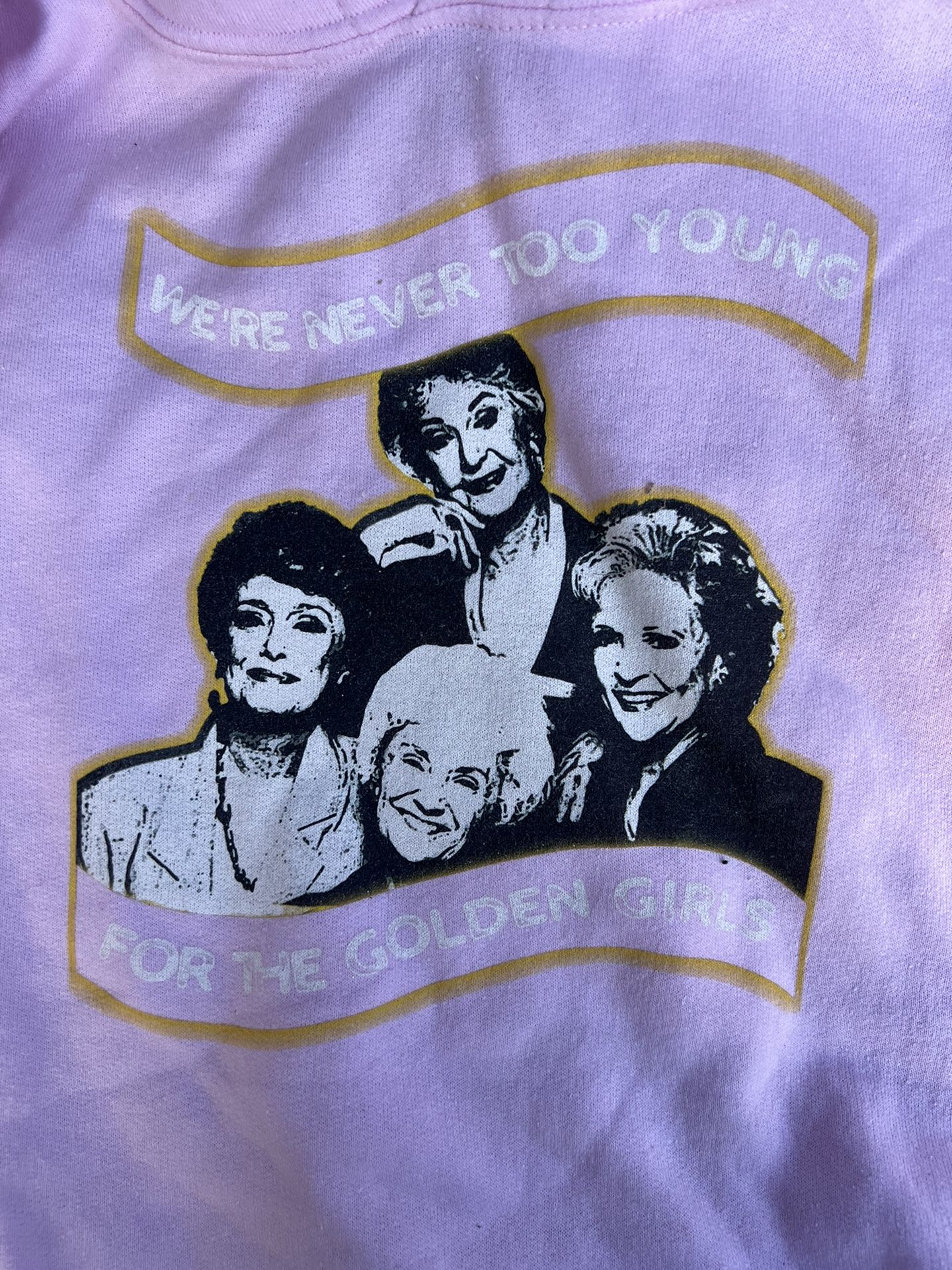 Golden Girls gilden heavy blend sweatshirt; lady’s size small, pink 