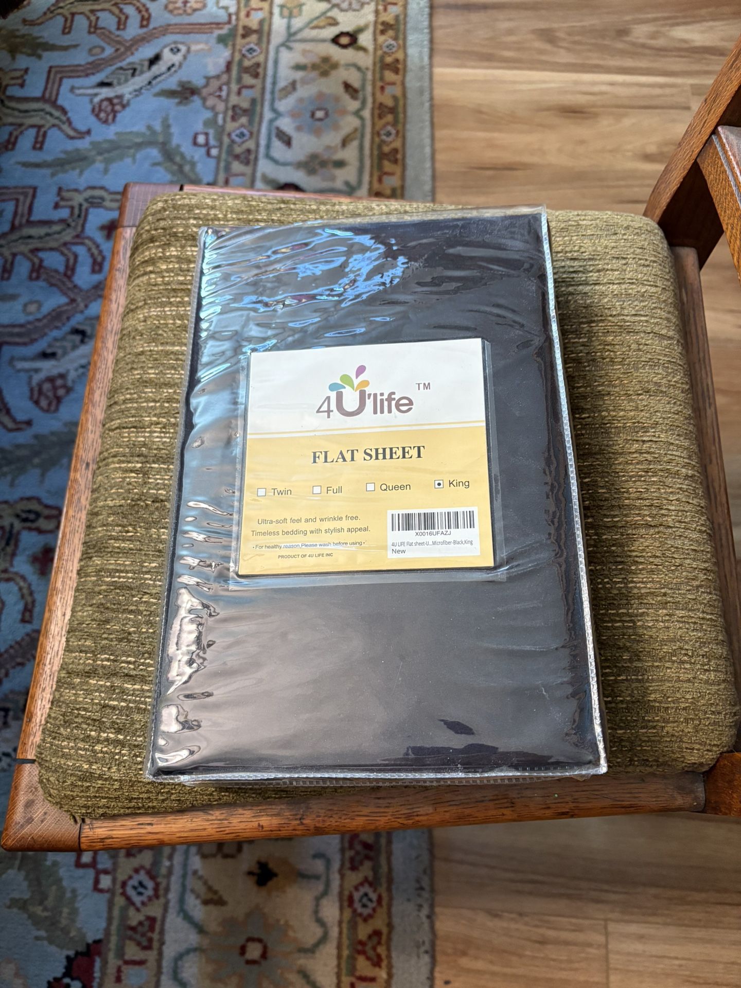 New King Flat Sheet - Black