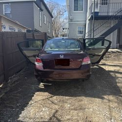 Se vende honda accord 2010   Full size