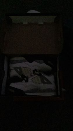 9c Jordan 4 retro