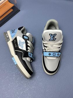 Lv Sneakers 