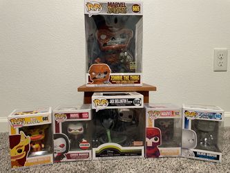 16 Funkos