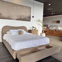 Storage Bed Frame Queen / King — Modern Upholstered w/ Drawers