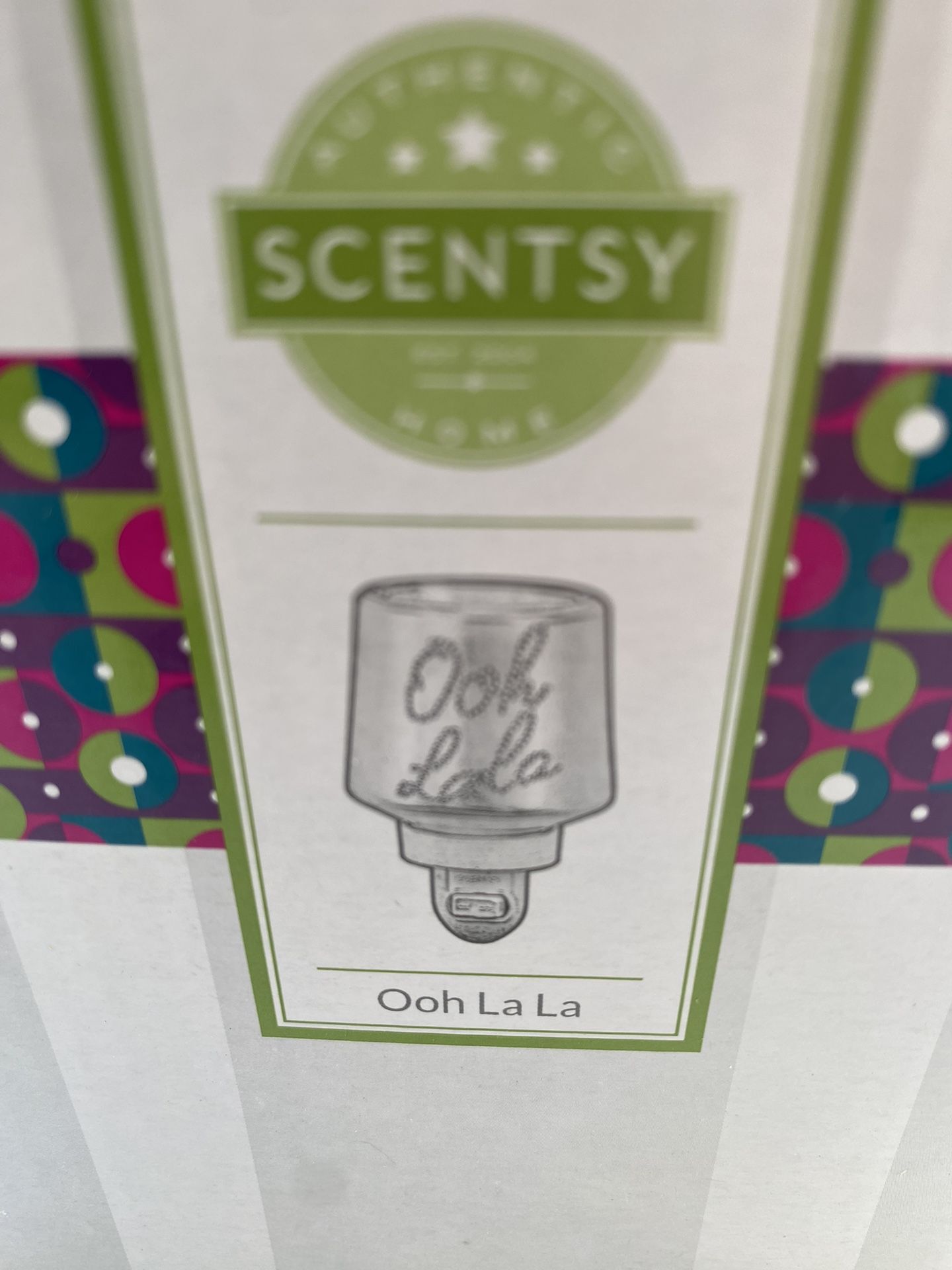 Ooh Lala Scentsy Wall Warmer