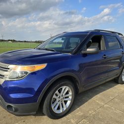 2015 Ford Explorer