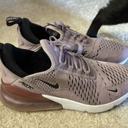 Nike Casual Sneakers