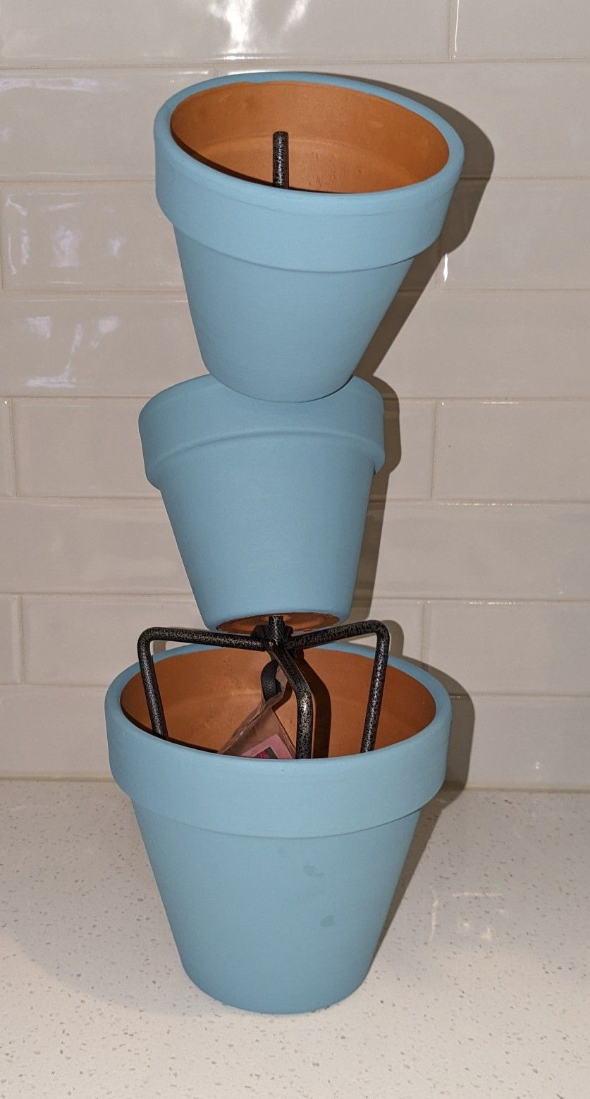 Incredible Table Top Plant Stand W Three Chalk Painted Pots. Just Add Plants! NEW