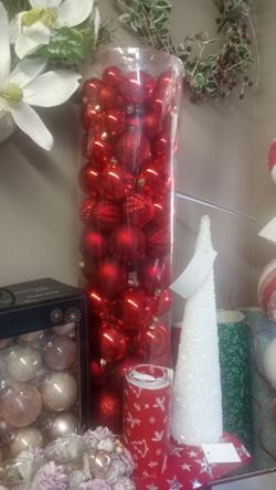 New red Christmas ornaments