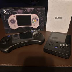 Retro Gaming Retroid Pocket Classic 6 Button SG Edition and Anbernic Arc-D Bundle