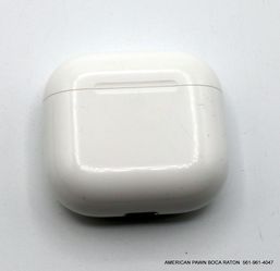 Apple AirPods 4 with USB-C Charging Case 4th Gen White - Noise Canceling A3050 Used 