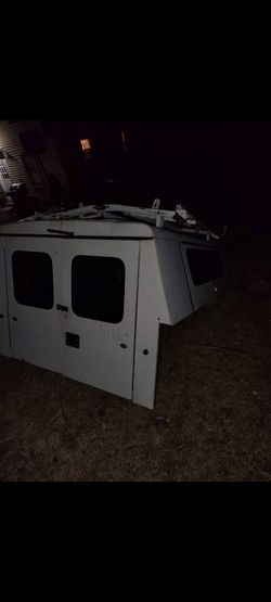 Enclosed Bed w/ Ladder Rack For Xl F150