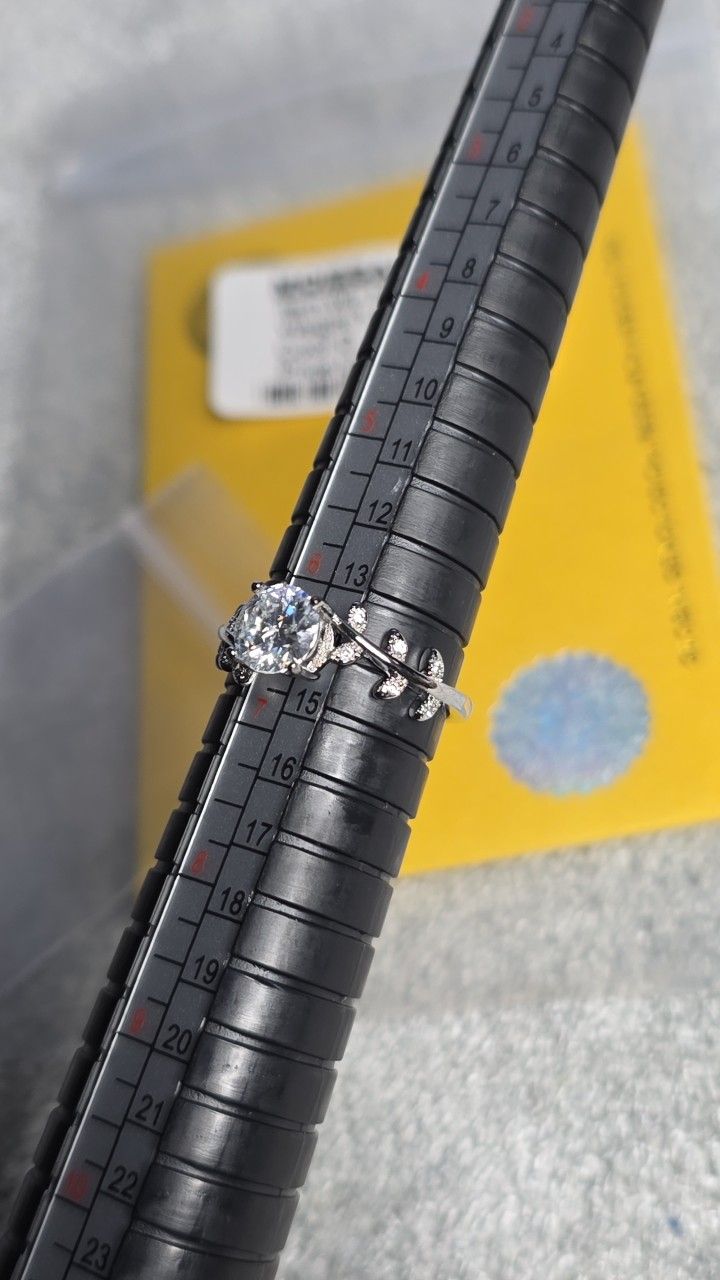 1CT Moissanite Diamonds Flower Band Ring Size Adjustable 6.5-10