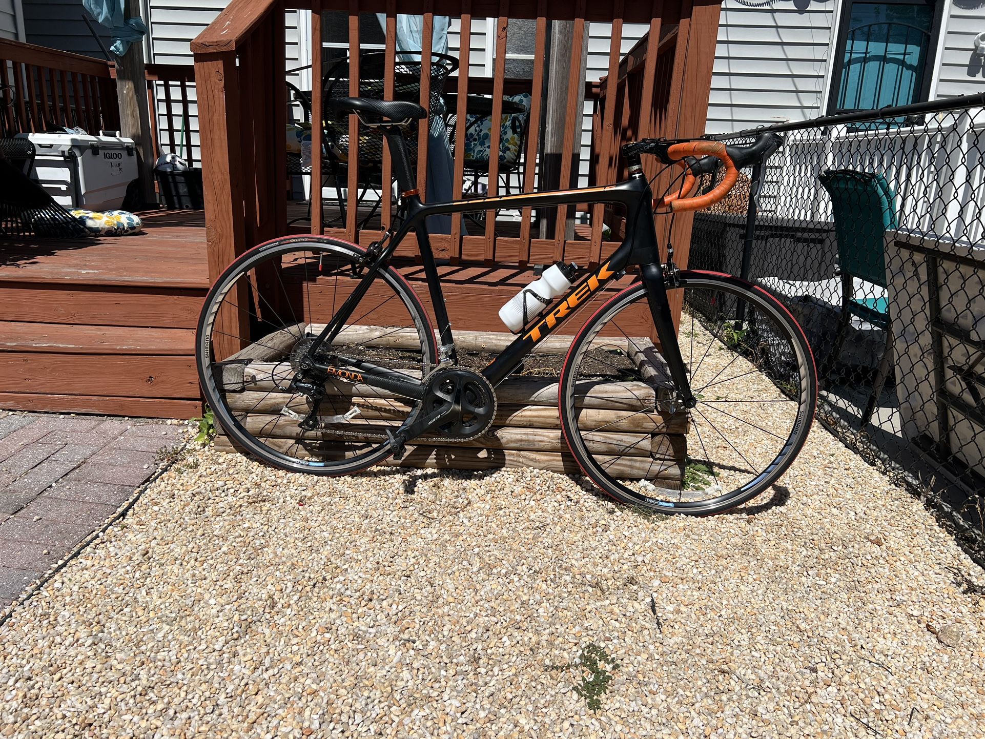 2018 Trek Emonda SLR 6 58CM (XL) frame