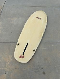 5'10” Fineline Hilbers/Putnam GeeBee Stubbie Hull Surfboard for