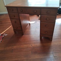 Solid Sturdy Desk With Drawers