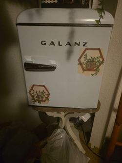 Galanz retro fridge