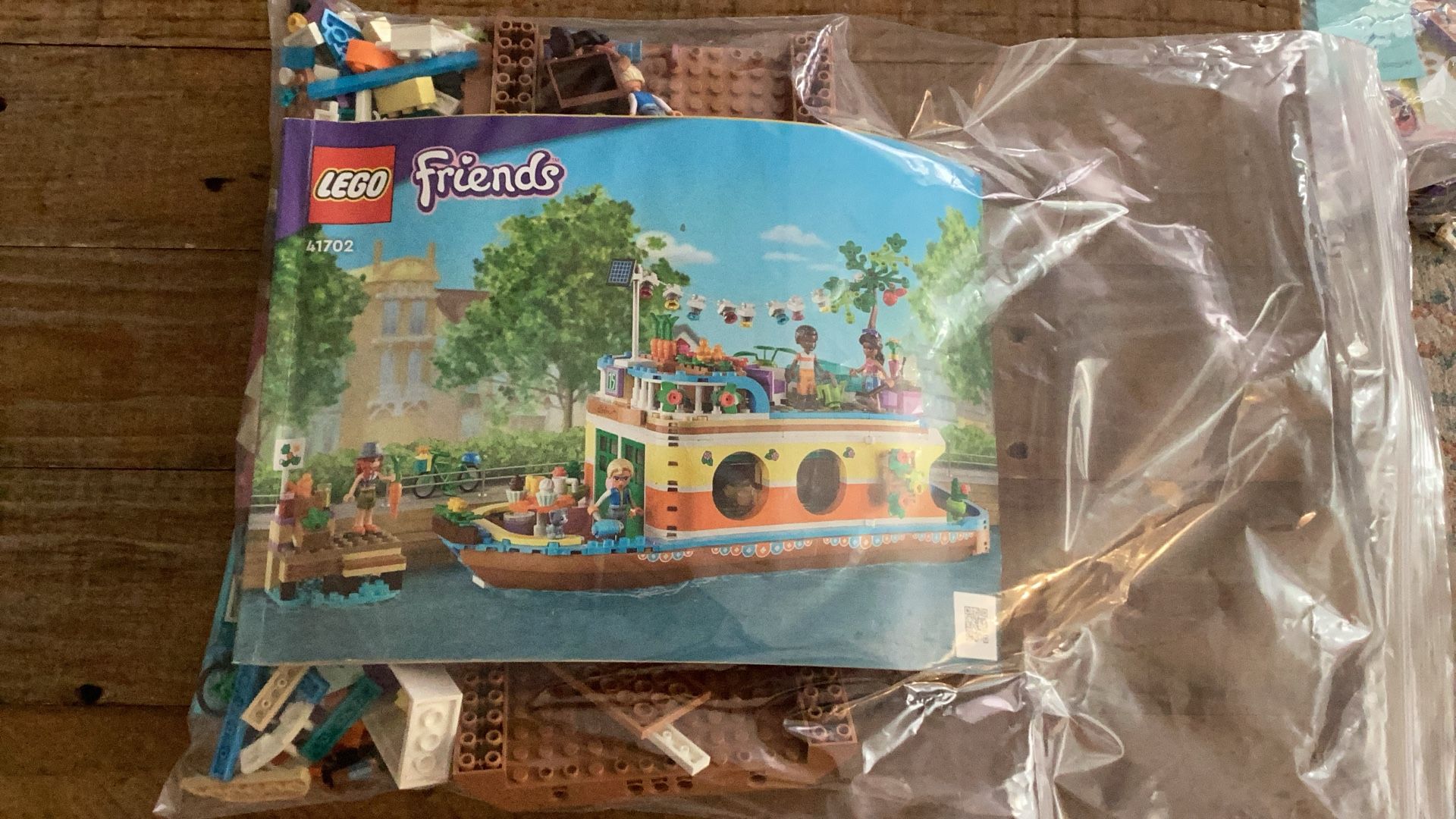 Lego Friends 41702 Canal Houseboat