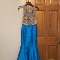 Beautiful Dress For Prom Or Any Occasion 