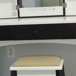 Modern Makeup Vanity