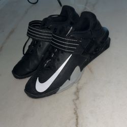 weight lifting shoes size 10.5