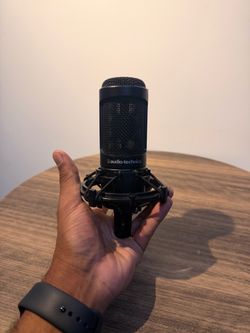 Audio-Technica Condenser Microphone with Shock Mount