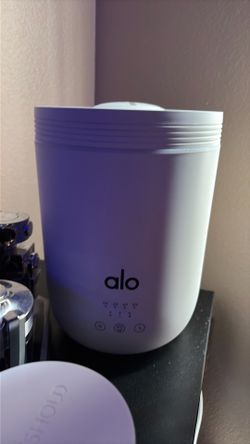 Alo Aura Diffuser Brand New