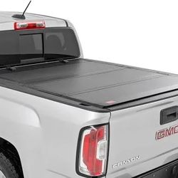 GMC CANYON / CHEVY COLORADO/ BED COVER 