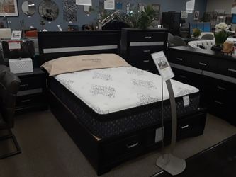 4 piece queen bedroom set and comes with queen bed frame dresser mirror and nightstand