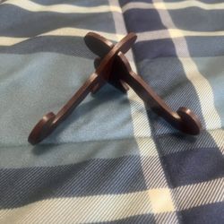 Interlocking Plastic Plate Stand