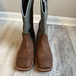 Women’s Jsole Boots. Worn One Time Size 10 