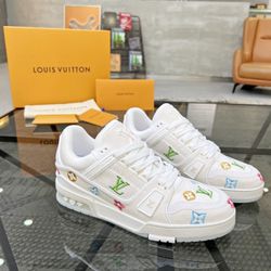 LV sports trend sneakers