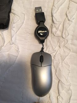 Mini Targus mouse