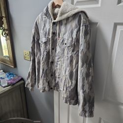 Mens Casual Vest (E2) for Sale in Louisville, KY - OfferUp