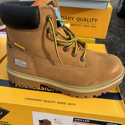 New steel toe boots size 8 mens