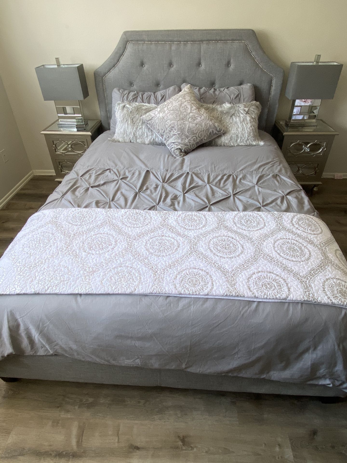Tufted Grey Studded Bed Queen bed