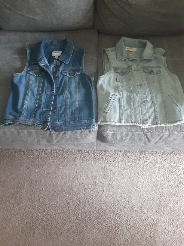 Women's Vest And Jacket Lot
