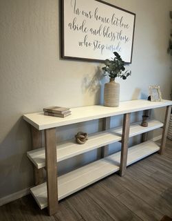 Entry Way Table