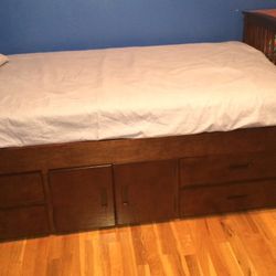 Twin Bed