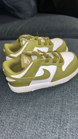 Nike Dunk Medium Low
