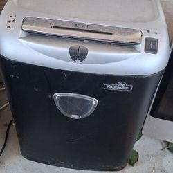 Shredder 