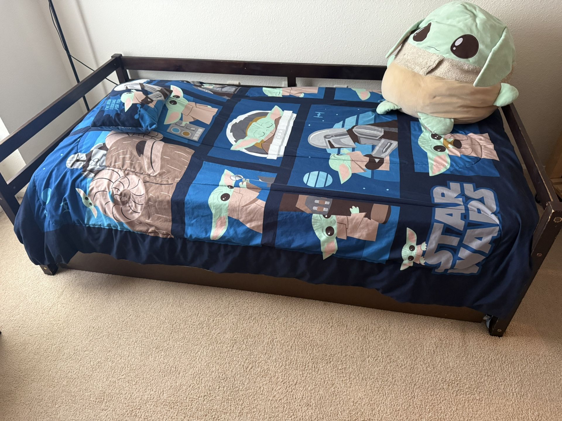 Twin Bed With Trundle