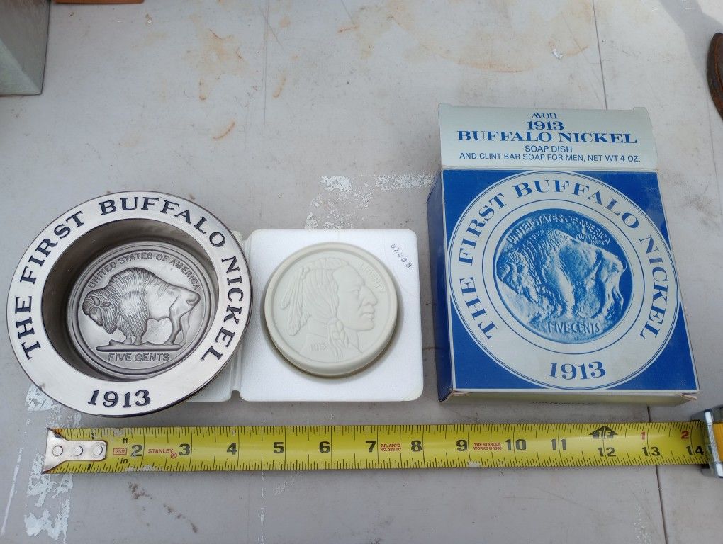  Vintage Avon Soap And Dish