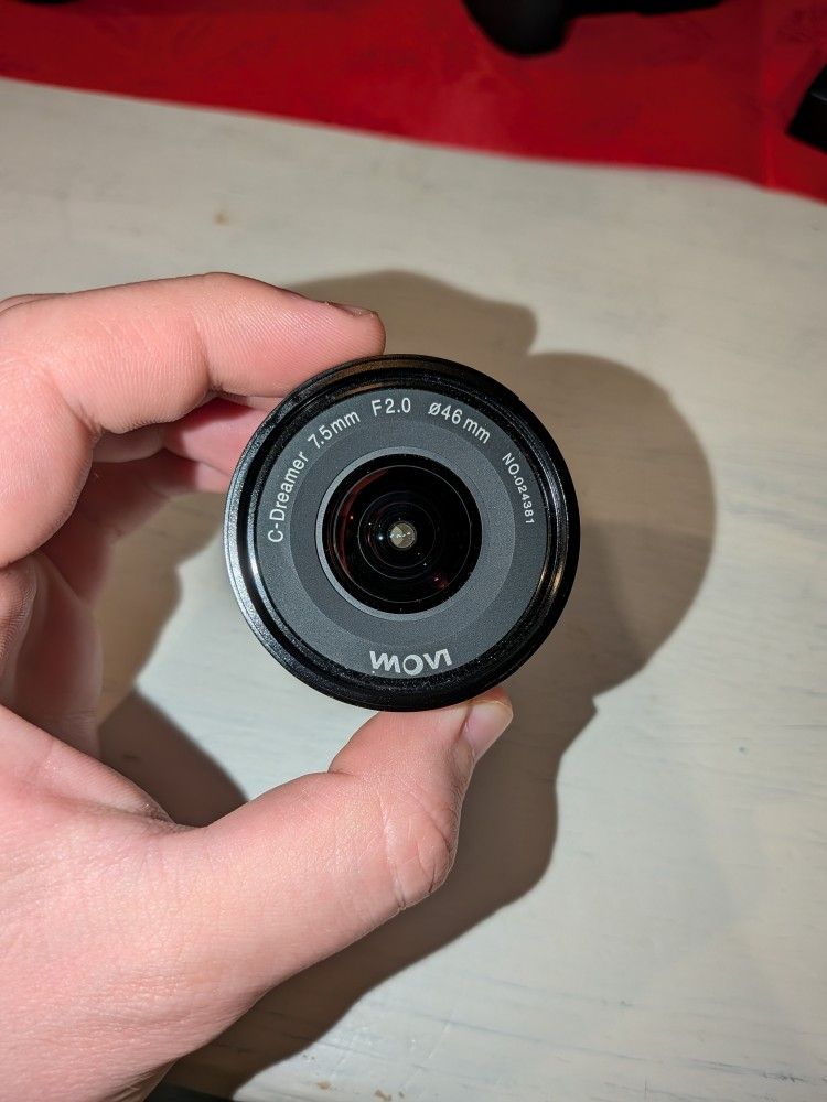 C Dreamer 7.5mm F2.0 Lens