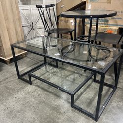 Tempered Glass Coffee Table / Mesa de centro de vidrio templado