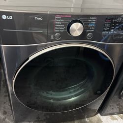 LG True Steam 7.4 Cu Ft Stackable Steam Cycle Smart Electric Dryer DLEX4000B