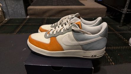 Nike Air Force 1  07 LV8 EMB