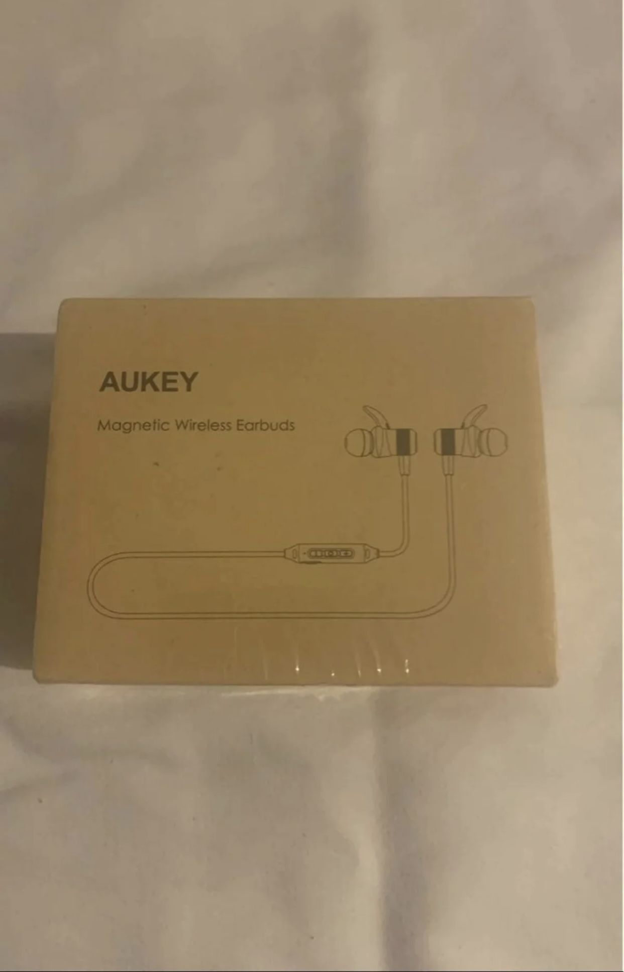 AUKEY magnetic Wireless earbuds
